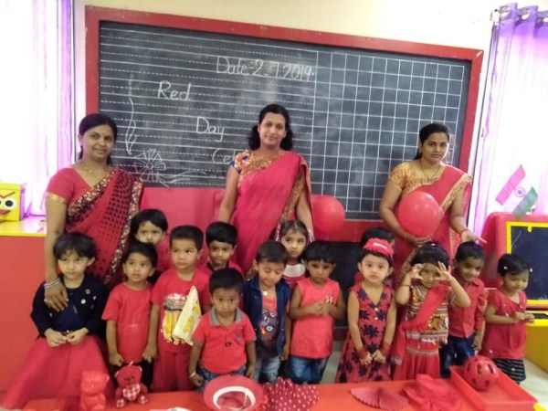 Colours day in Nursery - 2019 - latur